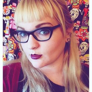 Meet your Posher, Taylor